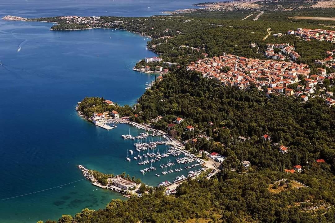 Apartmani Омишаль Экстерьер фото