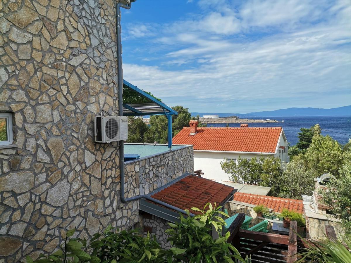 Apartmani Омишаль Экстерьер фото