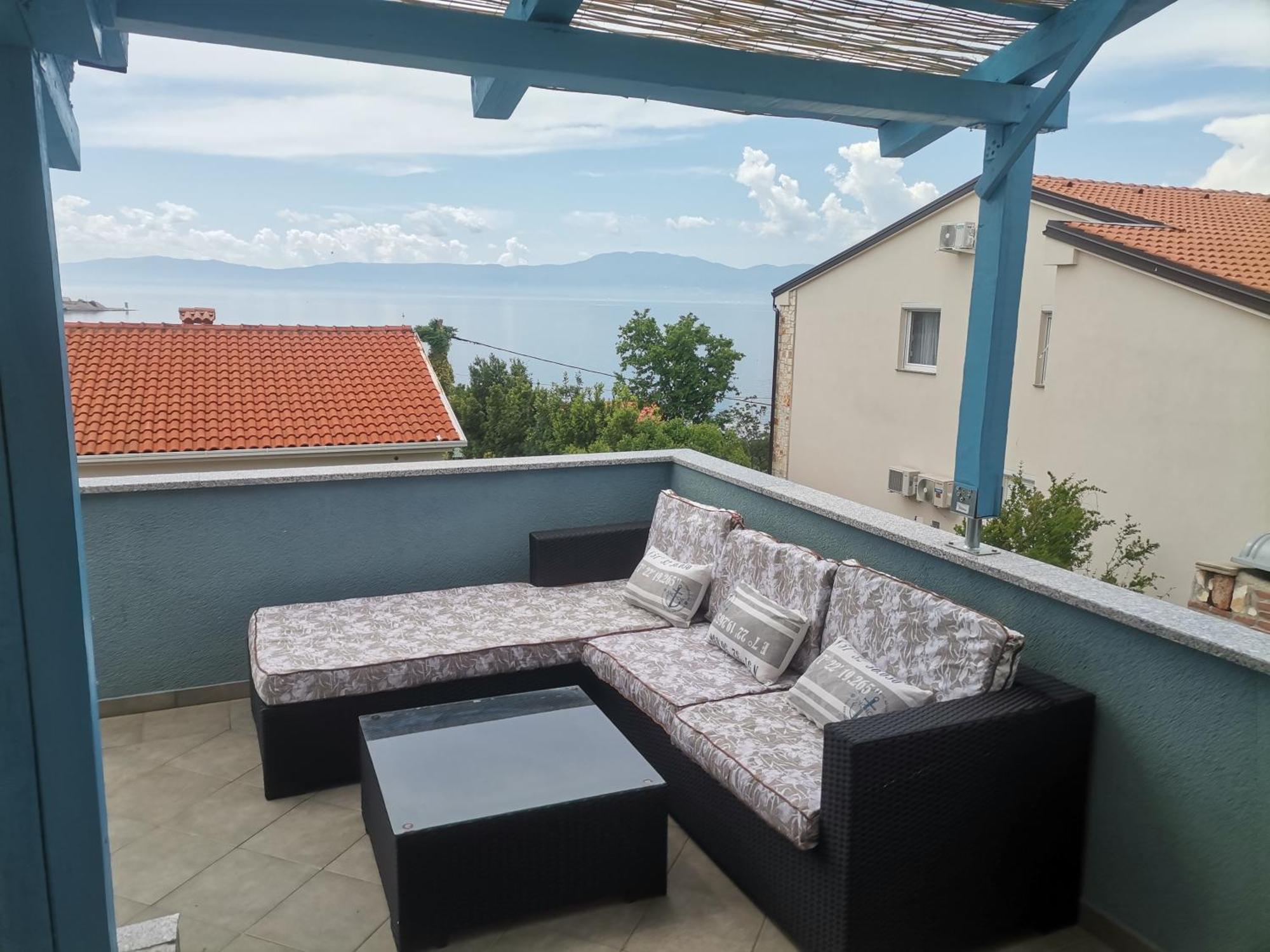 Apartmani Омишаль Экстерьер фото