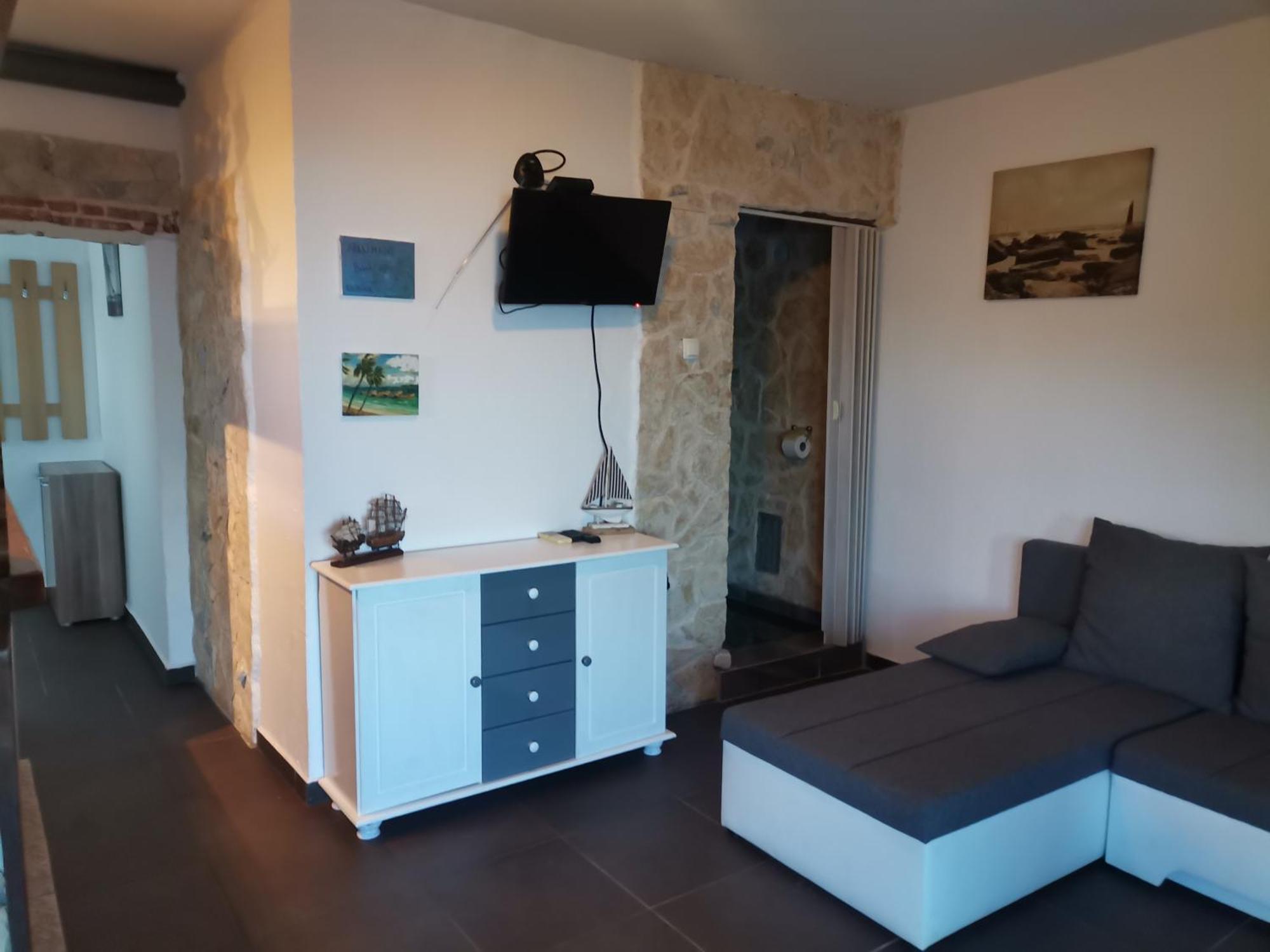 Apartmani Омишаль Экстерьер фото